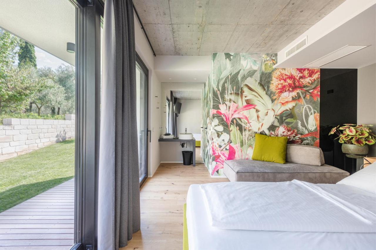 Oleeva Garda Living - Adults Only Bed & Breakfast Riva del Garda Luaran gambar