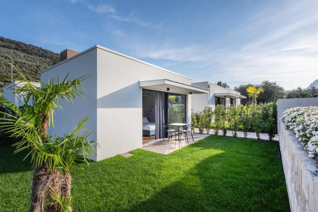 Oleeva Garda Living - Adults Only Bed & Breakfast Riva del Garda Luaran gambar