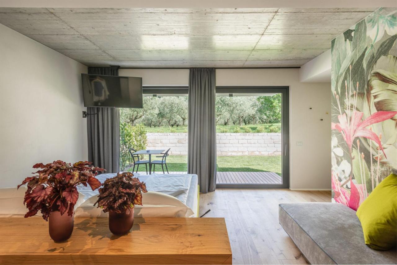 Oleeva Garda Living - Adults Only Bed & Breakfast Riva del Garda Luaran gambar